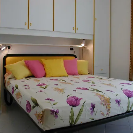 Complesso Solarium Immobiliare Friuli * Bibione
